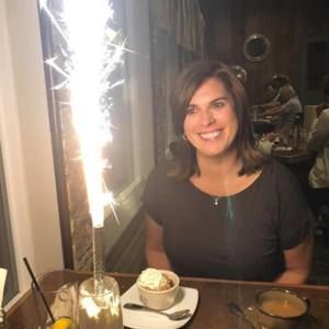 Meet your Posher, Stacy